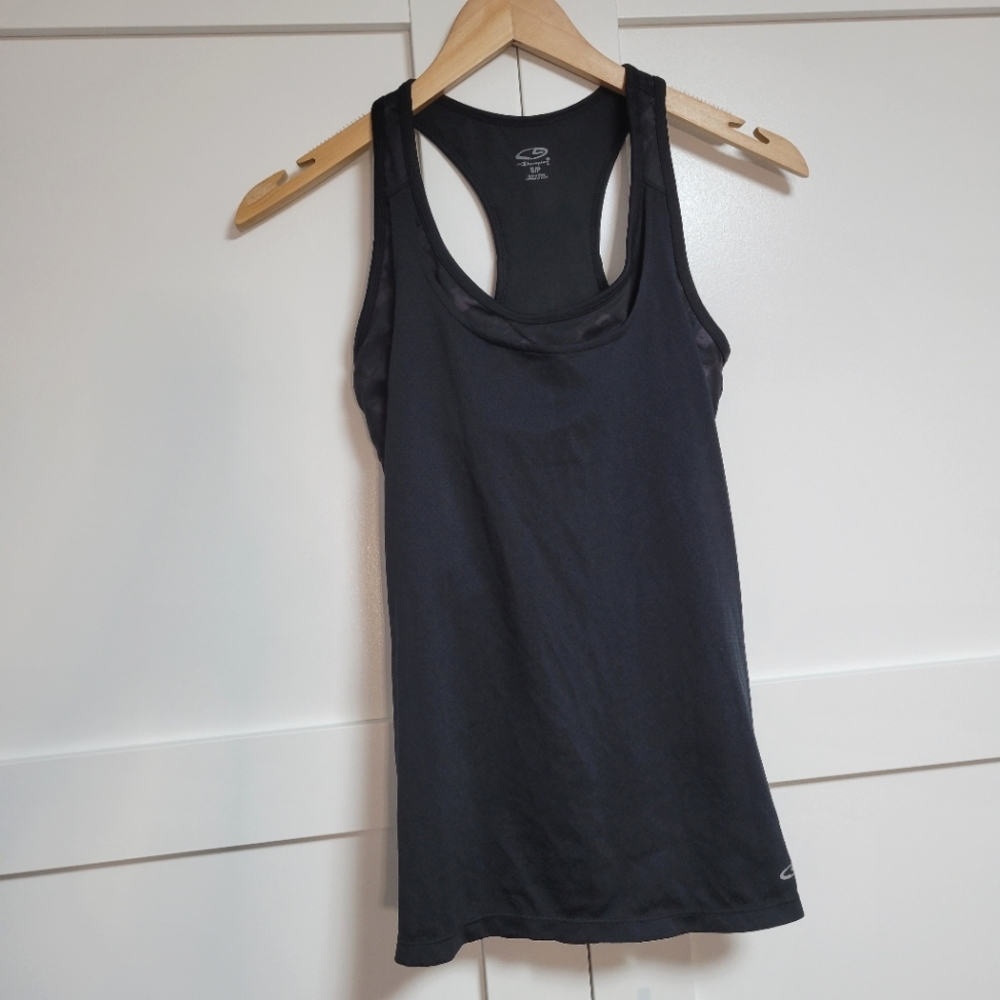 ✨️3 For $30✨️Champion Sport Racerback Tank With Built-in Bra (S)